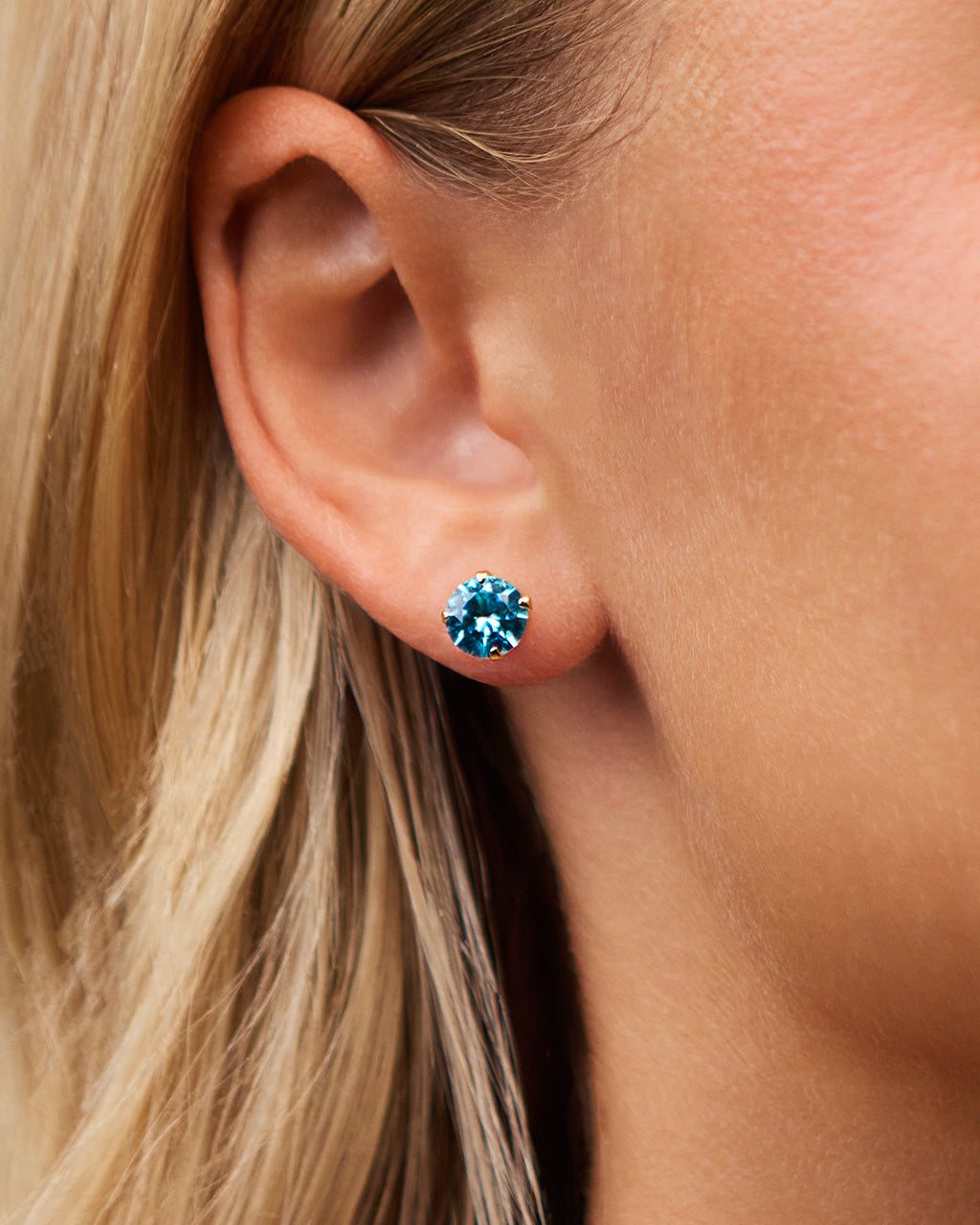 Sterling Silver 7mm Rainbow CZ Studs - Image 3